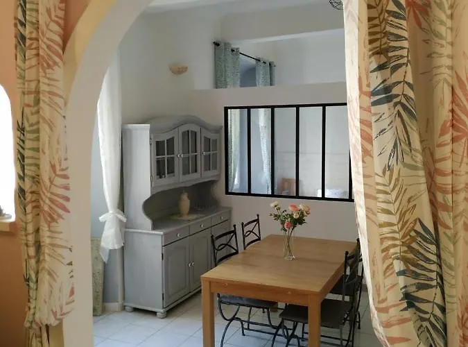 Au Coeur Des Gorges Du Verdon